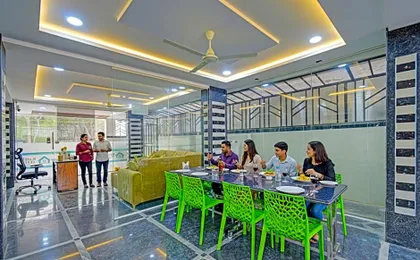 FabHotel Karthik's Elite