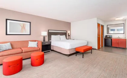 Hampton Inn Akron-South (H)