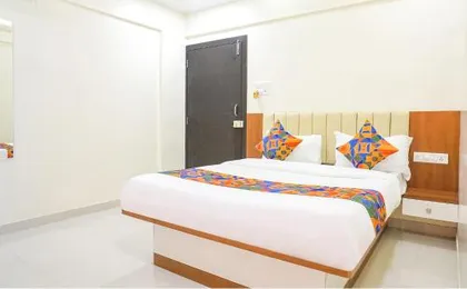 FabHotel Majestic Luxurious - Nr. Rajaram Bhiku Pathare Stadium
