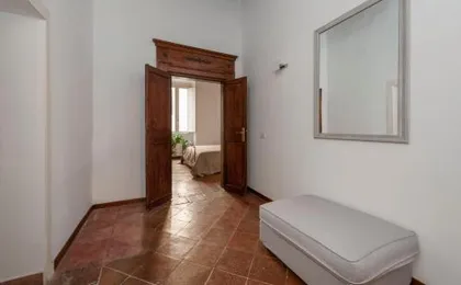 Antique-Modern Flat by Navona Square