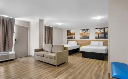 Days Inn by Wyndham Adel-South Georgia-Motorsports Park