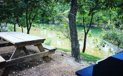 River Rd. Treehouses- Whippoorwill Haus 1 Bedroom 1 Bathroom Cabin