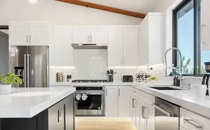 Modern Lodge Near Lake, Village, & Snow Summit Game Room, Decks, Firepit, Views