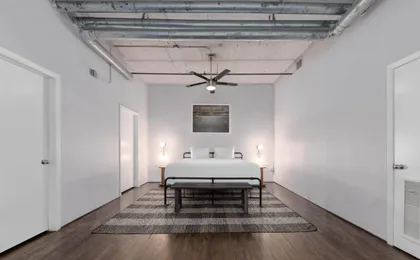 Reside Houston Downtown, a Wyndham Residence (Ht)