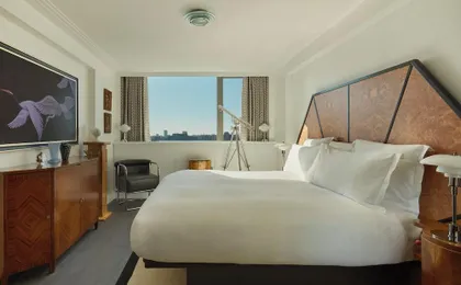 Sea Containers London
