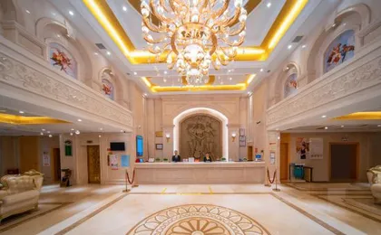 Vienna Hotel (Wuhan Nanhu Huazhong Agricultural University)