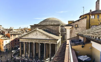 Pantheon View From Terrace Apartment