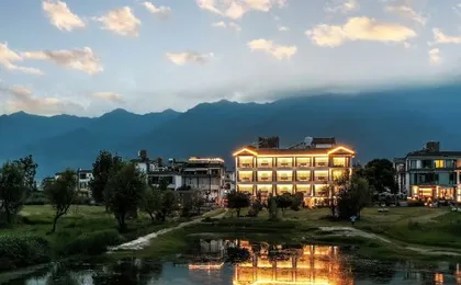 Flower Building Dali Shanhai Yiyi Seaview Hotel (Bohai Caicun Scenic Area)