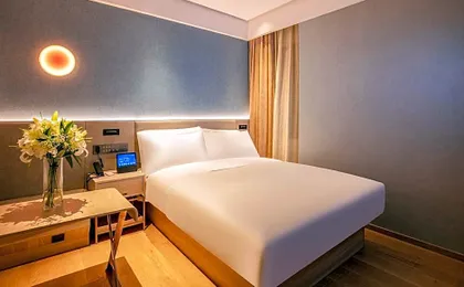 Orange Hotel Shanghai Huaihai Middle Road No.10 Residence