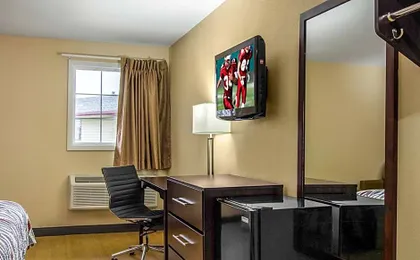 Red Roof Inn Perrysburg