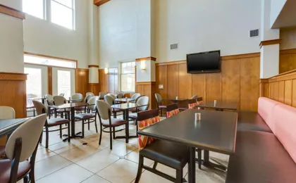 Drury Inn & Suites las Cruces