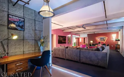 Amazingly Luxurious Loft Apartment, Soho - 3 Bedrooms, 2 Bath & Office