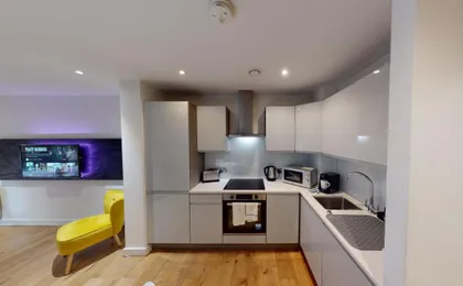 Bollin House by Quay Apartments