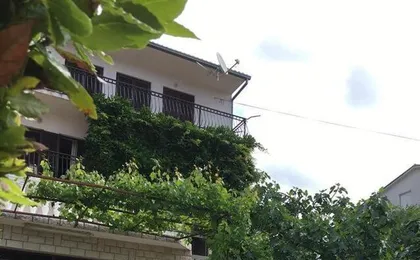 Apartments with Parking Space Crikvenica - 5493