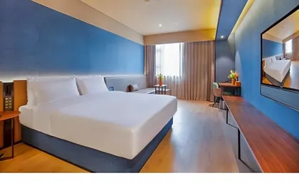 Orange Hotel (Wuhan Qingnian wansongyuan Road)
