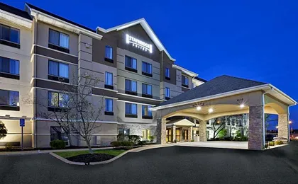 Staybridge Suites Columbia-Highway 63 & I-70 By IHG