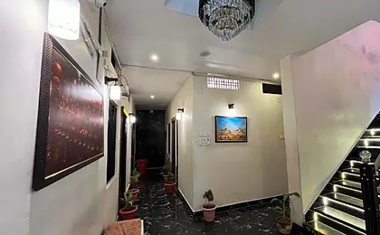 Hotel Shannti Inn