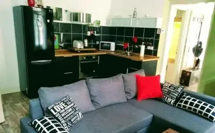 Olive Tree City Apartment