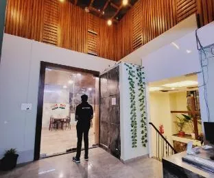 The Kashi Residency