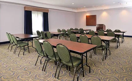 Holiday Inn Express & Suites San Antonio South By IHG