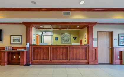 Best Western Plus Butterfield Inn