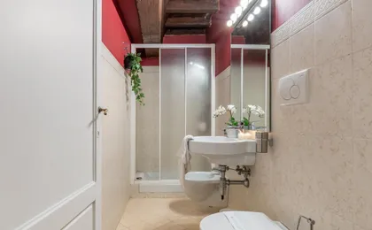 Wine Apartments Florence Ciliegiolo