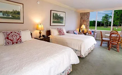 The Inn at Houndslake