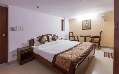 Hotel Landmark Inn