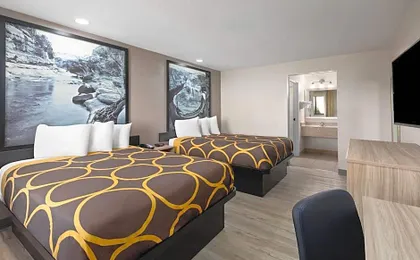 Super 8 by Wyndham Tucson/Grant Road Area AZ