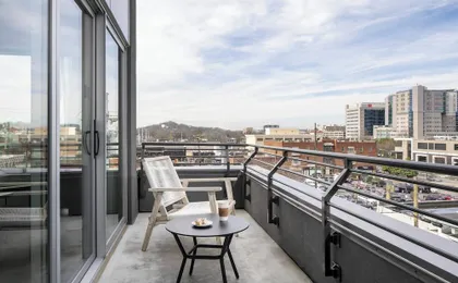 Moxy Nashville Vanderbilt at Hillsboro Village