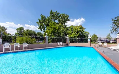 Ramada Limited Cockeysville