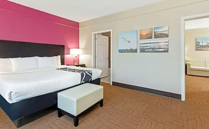La Quinta Inn & Suites by Wyndham Winnie