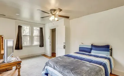 Near University Ave! Pet-friendly 3BR w/ Foosball!