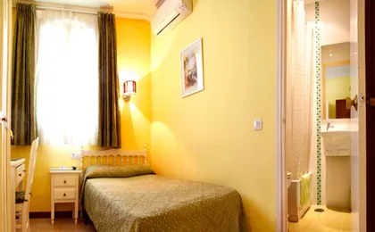 Hostal Los Alpes (Adults only)