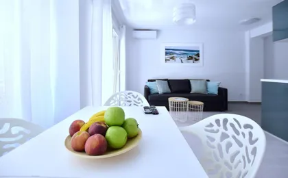 Emma Apartment Central