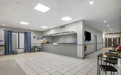 Motel 6 Chickasha, OK