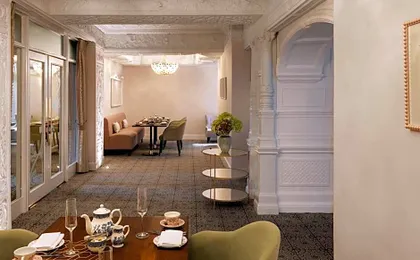 St. Ermin's Hotel, Autograph Collection
