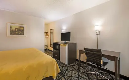 Quality Inn Northlake