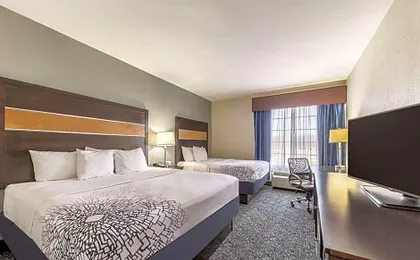 La Quinta Inn & Suites by Wyndham Tulsa - Catoosa
