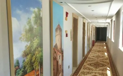 Vienna Hotel (Lijiang Old Town)