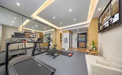 Vienna International Hotel Shenzhen North Railway Station Wanzhongcheng