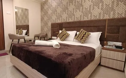 Hotel Royal Inn