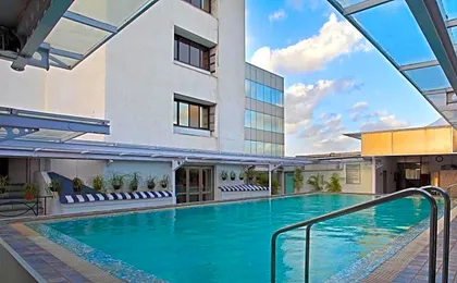 Hotel Aurora Towers