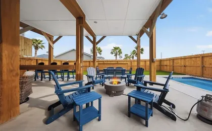 Still Waters by Avantstay Private Pool + Putting Green + Firepit + Golf Cart Zone