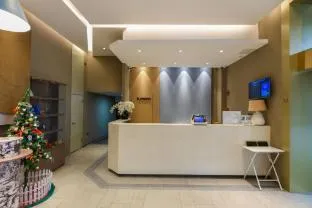 Home Inn Neo Shanghai New International Expo Center Longyang Road Metro Station