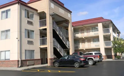 Days Inn by Wyndham Nashville Airport