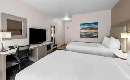 Best Western Worlds of Fun Inn & Suites