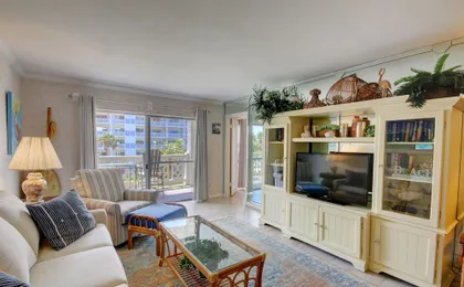 338 El Matador 2 Bedroom Condo by RedAwning