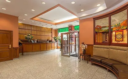 Chelsea Savoy Hotel
