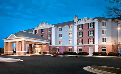 Fairfield Inn & Suites by Marriott Easton
